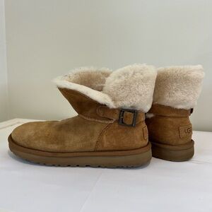 UGG Karel Chestnut Shearling-Lined Belted Ankle Cuff Boots Womens Booties Size 8